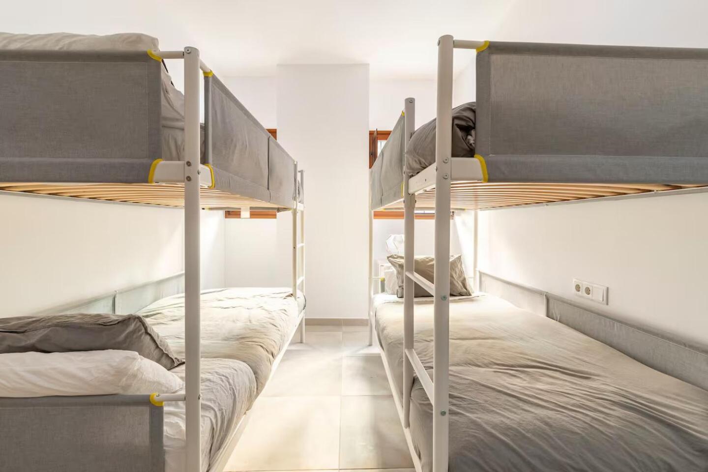 バレンシアVivienda Junto A Ruzafa - 12 Pax Y Masアパートメント エクステリア 写真